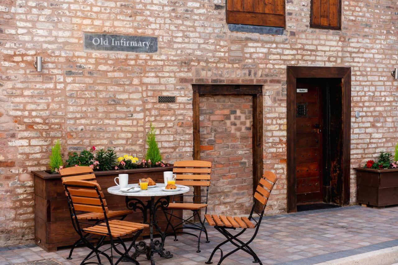 Old Infirmary Lejlighedshotel Worcester Eksteriør billede